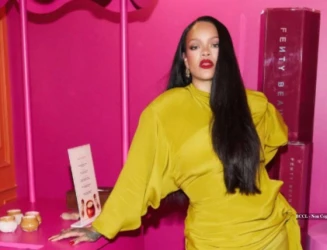Rihanna gave $1.75m for Barbados cancer care; centre still treats patients