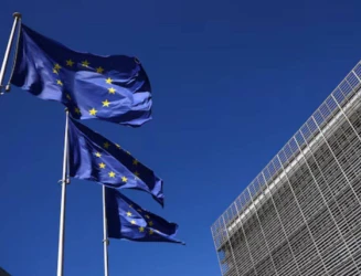 EU proposes one-year delay to methane rules for oil and gas imports