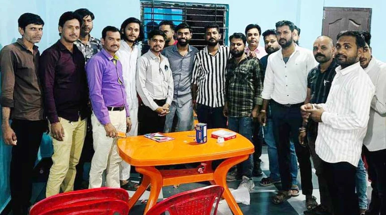 अवंतीलाल विश्वकर्मा बने एल्युमिनियम एवं ग्लास एसोसिएशन आष्टा के अध्यक्ष।