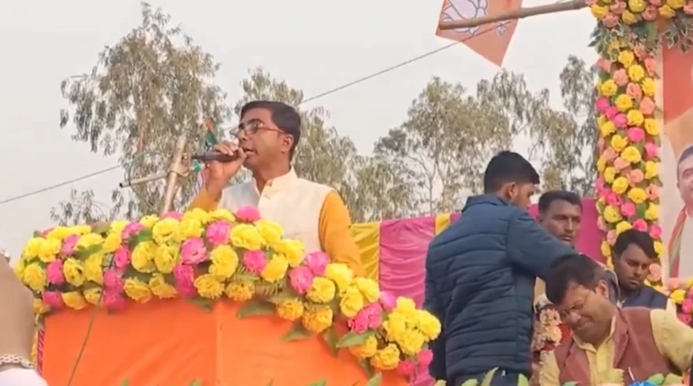 'Outright criminality': BJP leader calls for Mamata's beheading at Bengal rally; TMC hits back