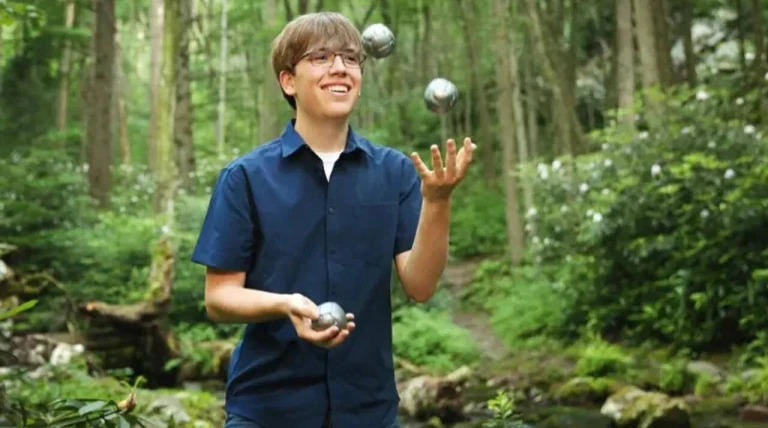 US student wins award for geometry breakthrough: How it can change modern medicine